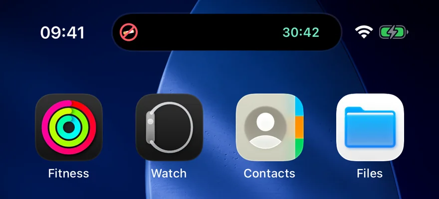 Top of an iPhone Home Screen with the SmokeLess Live Activity in the Dynamic Island showing a no-smoking icon and countdown